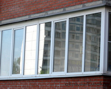 Балкон остеклние